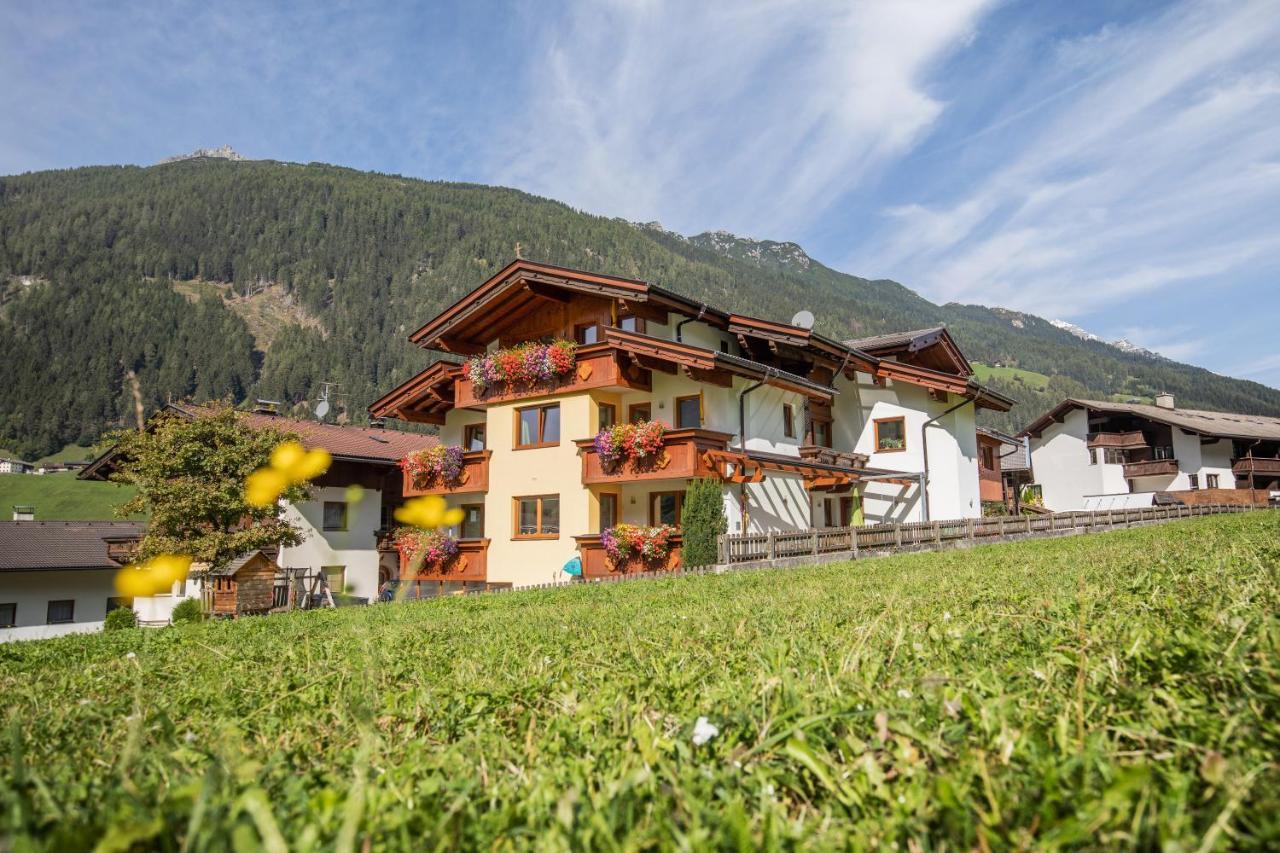 Apartament Haus Rosmarie Neustift im Stubaital Zewnętrze zdjęcie